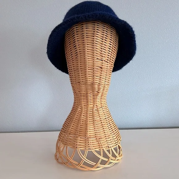 Vintage Navy Blue Wool Hat - Picture 7 of 11